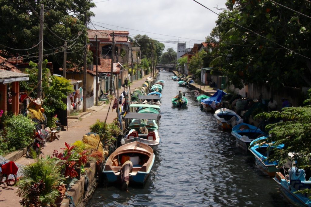 Postcard section of the canals, not repeated elsewhere as far as I could see