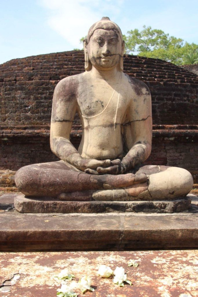 One of four Buddhas in the Vatadage 